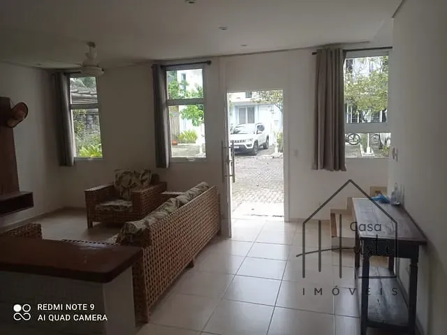Casa 3 quartos e 3 banheiros, à venda, no bairro Maresias em São Sebastião