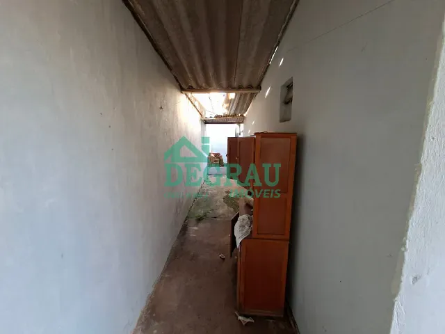 Casa 2 quartos e 2 banheiros, para alugar, no bairro Parque Vista Alegre em Itapeva