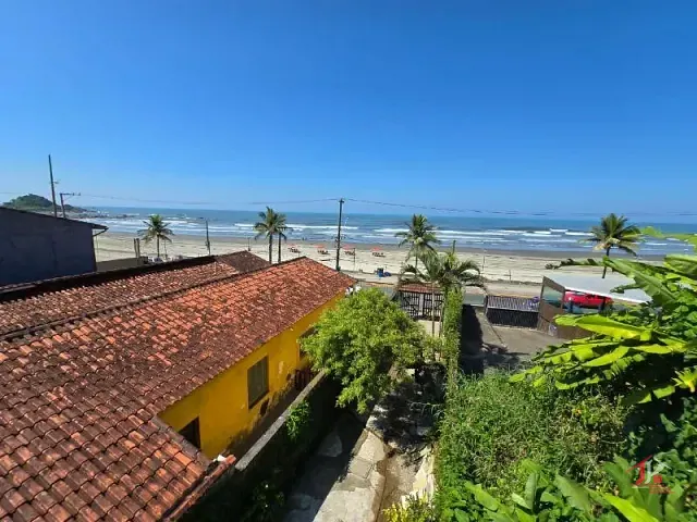 Casa 3 quartos e 2 banheiros, à venda, no bairro Praia dos Sonhos em Itanhaém