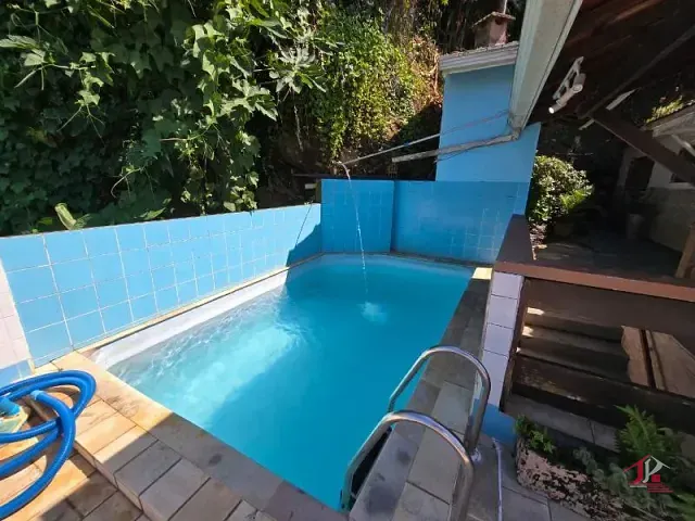 Casa 3 quartos e 2 banheiros, à venda, no bairro Praia dos Sonhos em Itanhaém