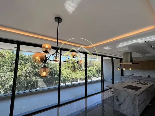Casa com 411m² 4 quartos e 4 banheiros, à venda, no bairro Alphaville Nova Esplanada em Votorantim