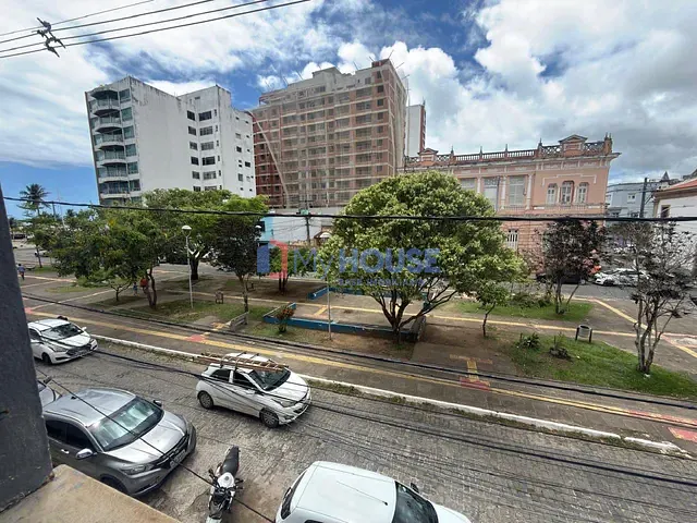 Casa com 140m² 3 quartos e 2 banheiros, para alugar, no bairro Centro em Ilhéus