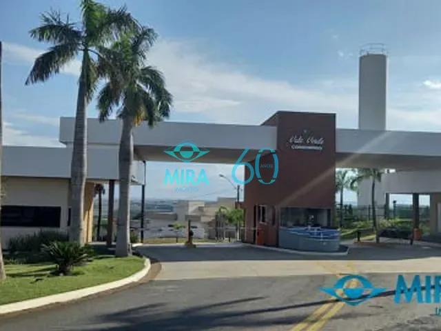 Casa com 405m² 4 quartos e 4 banheiros, à venda, no bairro Residencial Vale Verde em Senador Canedo