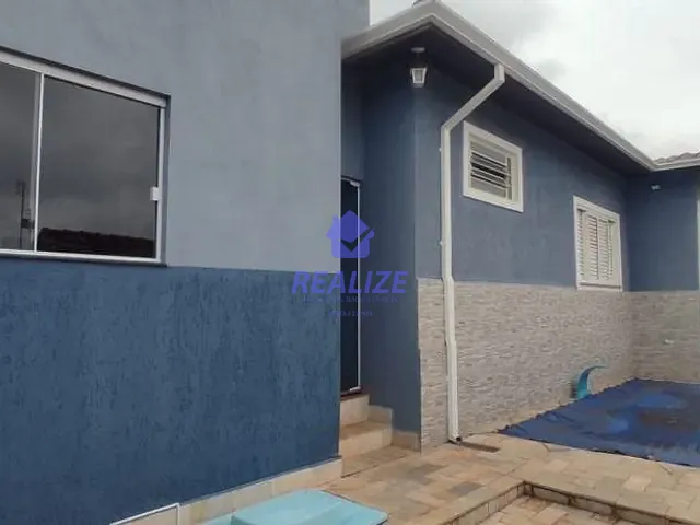 Casa com 200m² 2 quartos e 2 banheiros, à venda, no bairro Conjunto Habitacional Humberto Popolo em Botucatu