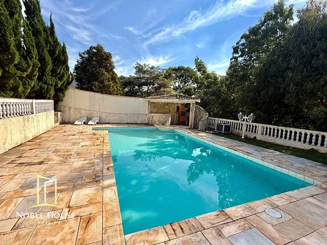 Casa 3 quartos e 6 banheiros, à venda, no bairro Marambaia em Vinhedo