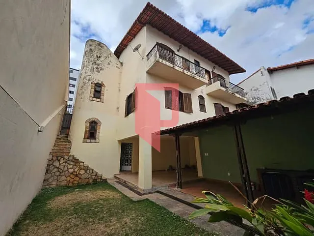 Casa 4 quartos e 4 banheiros, à venda, no bairro Caiçaras em Belo Horizonte