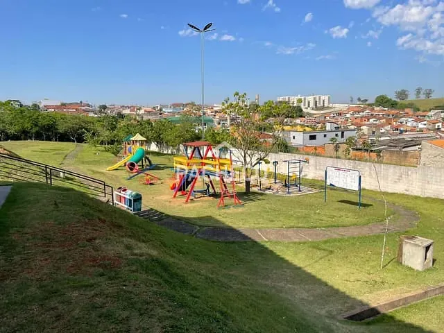 Casa com 90m² 2 quartos e 1 banheiro, à venda, no bairro Planalto do Sol II em Santa Bárbara D'Oeste