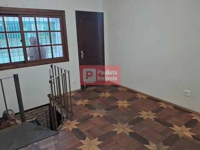 Casa com 300m² 3 quartos e 2 banheiros, à venda, no bairro Campo Belo em São Paulo