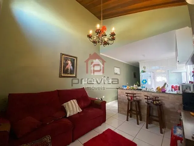 Casa com 125m² 2 quartos e 2 banheiros, à venda, no bairro Vista Alegre em Taubaté