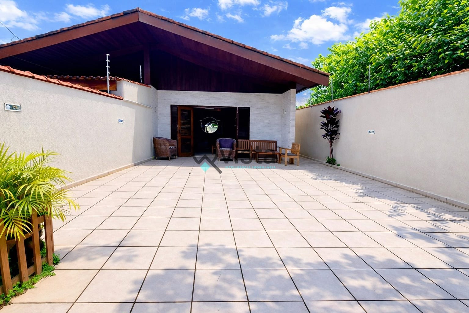 Casa, 3 quartos, 168 m² - Foto 1