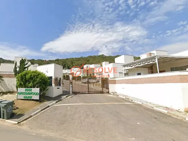 Casa 2 quartos e 2 banheiros, à venda, no bairro Itaóca em Guararema