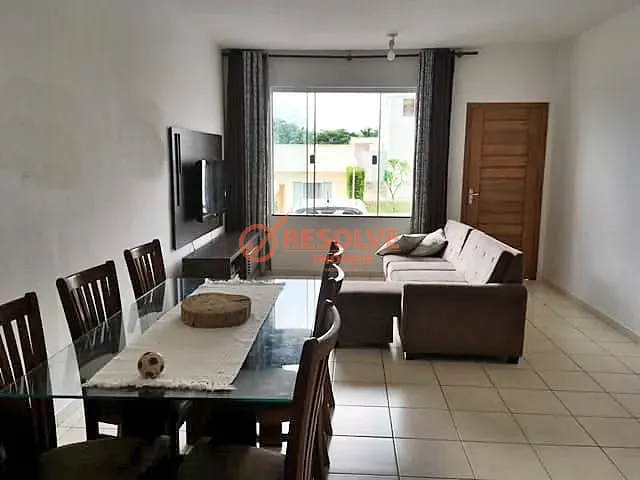 Casa 2 quartos e 2 banheiros, à venda, no bairro Itaóca em Guararema