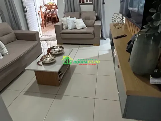 Casa com 300m² 3 quartos e 2 banheiros, à venda, no bairro Jóia em Timon