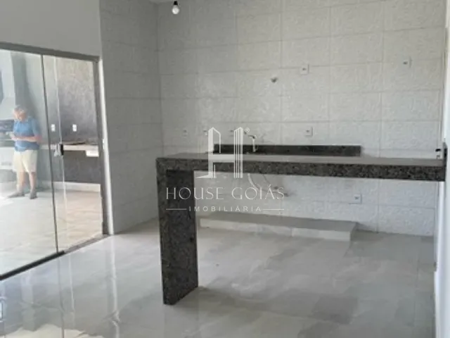 Casa com 181m² 2 quartos e 2 banheiros, à venda, no bairro Jardim Buriti Sereno em Aparecida de Goiânia