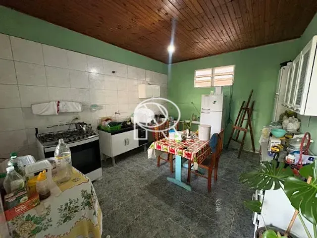 Casa à venda, no bairro Vila Nova Ribeira em Registro