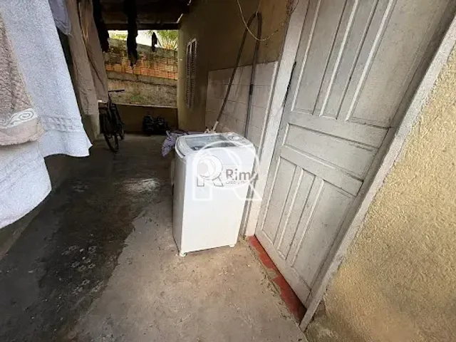 Casa à venda, no bairro Vila Nova Ribeira em Registro