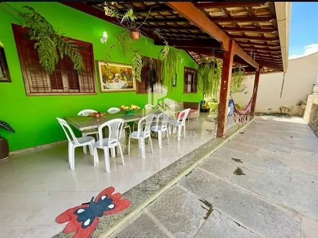 Casa com 1000m² 5 quartos e 5 banheiros, à venda, no bairro Sao Luiz em Belo Horizonte