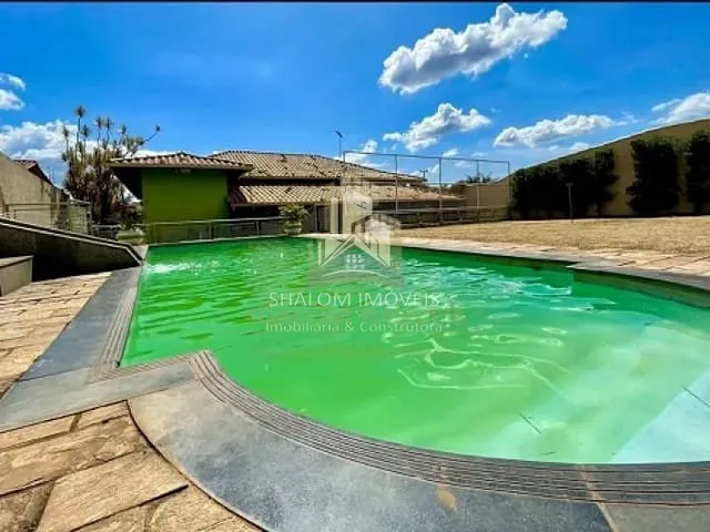 Casa com 1000m² 5 quartos e 5 banheiros, à venda, no bairro Sao Luiz em Belo Horizonte