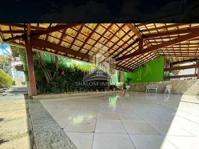 Casa com 1000m² 5 quartos e 5 banheiros, à venda, no bairro Sao Luiz em Belo Horizonte