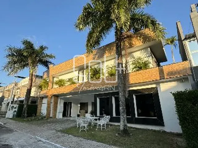 Casa 5 quartos e 7 banheiros, à venda, no bairro Pitimbu em Natal
