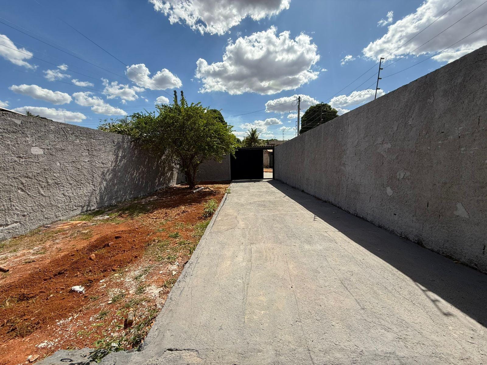 Casa à venda com 2 quartos, 85m² - Foto 12