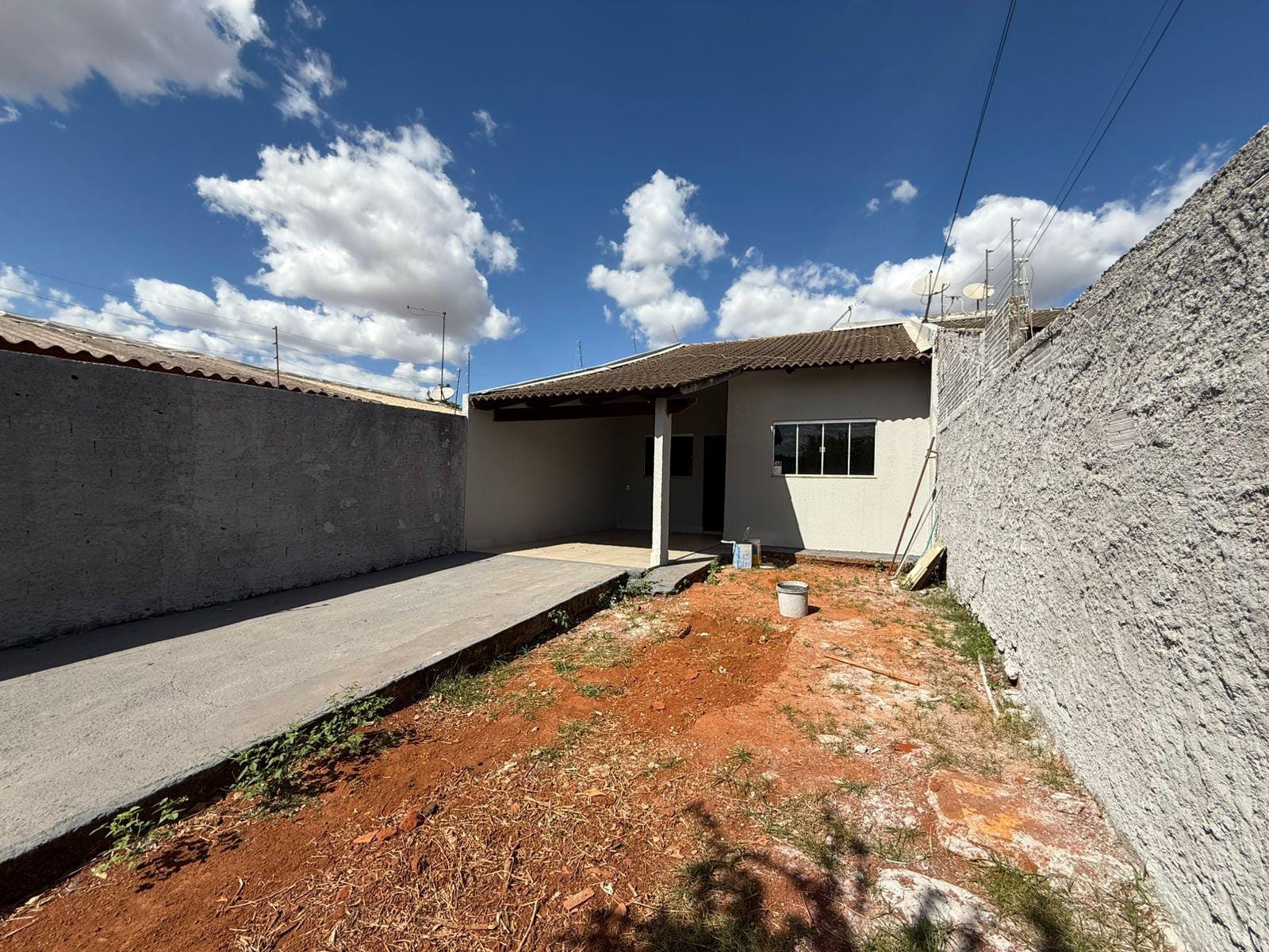 Casa à venda com 2 quartos, 85m² - Foto 11