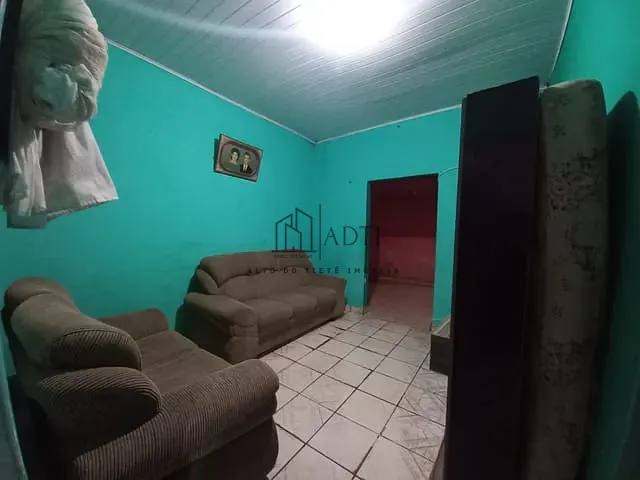Casa 2 quartos e 1 banheiro, à venda, no bairro Biritiba em Poá