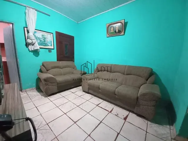 Casa 2 quartos e 1 banheiro, à venda, no bairro Biritiba em Poá