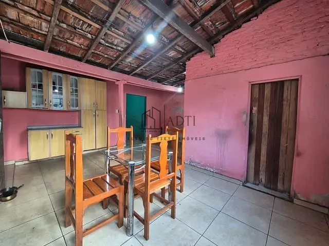 Casa 2 quartos e 1 banheiro, à venda, no bairro Biritiba em Poá