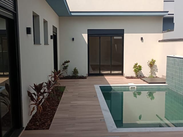 Casa com 302m² 3 quartos e 5 banheiros, à venda, no bairro Jardim Panorama em Indaiatuba