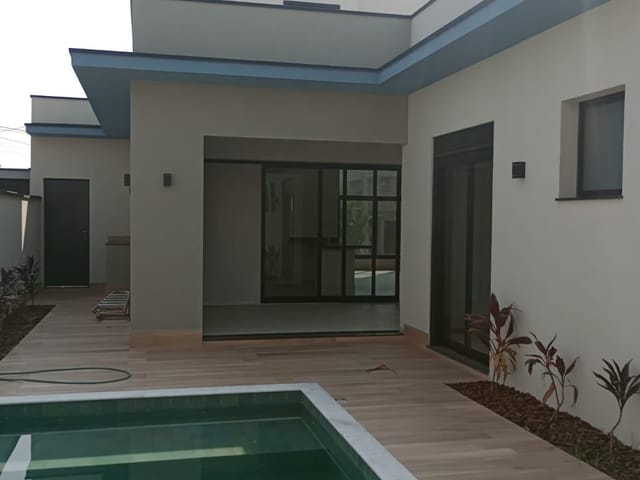 Casa com 302m² 3 quartos e 5 banheiros, à venda, no bairro Jardim Panorama em Indaiatuba