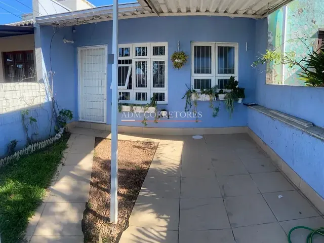 Casa com 85m² 2 quartos e 1 banheiro, à venda, no bairro Parque da Matriz em Cachoeirinha