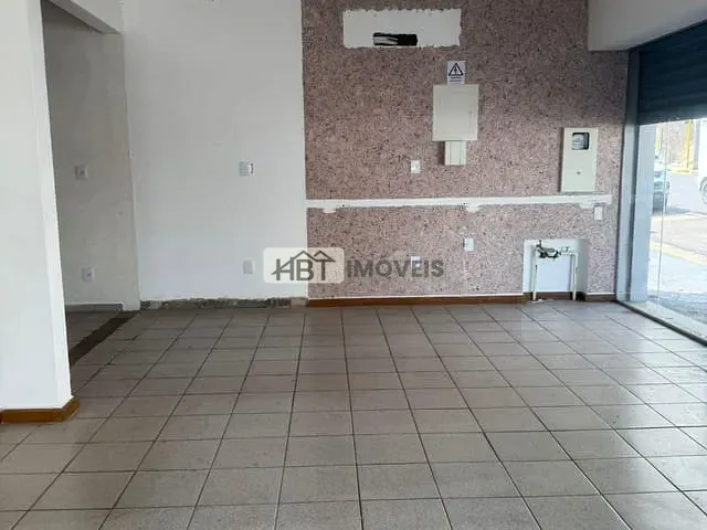 Casa 4 quartos e 6 banheiros, à venda ou para alugar, no bairro Jardim Nasralla em Bauru