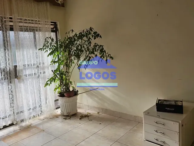 Casa com 360m² 4 quartos e 1 banheiro, à venda, no bairro Lourdes em João Monlevade