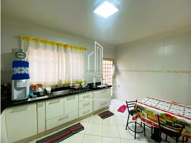 Casa com 270m² 3 quartos e 1 banheiro, à venda, no bairro Parque Residencial Santa Inês em Santa Bárbara D'Oeste
