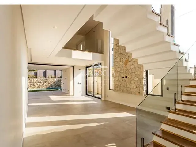 Casa 4 quartos e 5 banheiros, à venda, no bairro Alphaville em Santana de Parnaíba