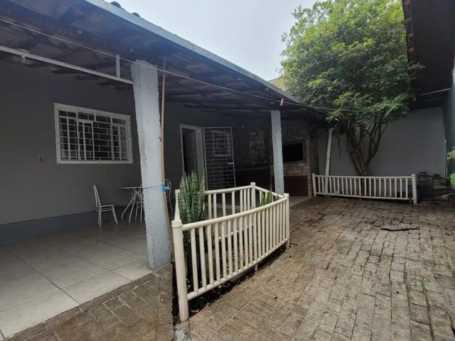 Casa 1 quarto e 2 banheiros, para alugar, no bairro Cidade Jardim em São José dos Pinhais