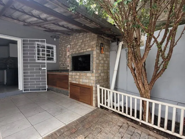 Casa 1 quarto e 2 banheiros, para alugar, no bairro Cidade Jardim em São José dos Pinhais