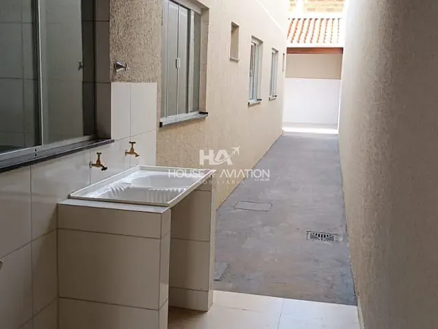 Casa com 180m² 3 quartos e 2 banheiros, à venda, no bairro Residencial Alice Barbosa em Goiânia