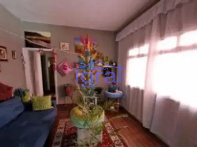 Casa com 300m² 2 quartos e 2 banheiros, à venda, no bairro Jardim Oriental em São Paulo