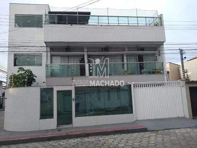 Casa 4 quartos e 4 banheiros, à venda, no bairro Jardim Camburi em Vitória