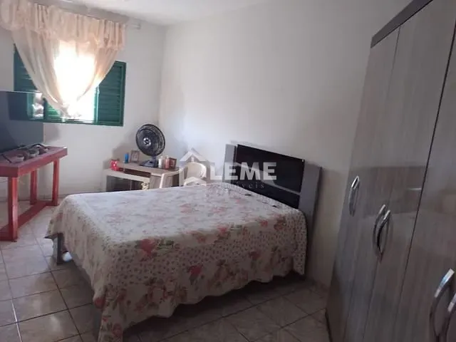 Casa com 128m² 3 quartos e 2 banheiros, à venda, no bairro Vila Lambari em Mococa