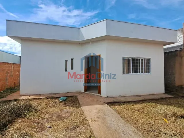 Casa com 220m² 2 quartos e 1 banheiro, à venda, no bairro Carminha Sandoval em Ituverava