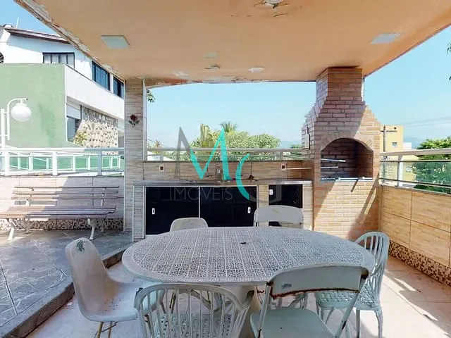 Casa 6 quartos e 5 banheiros, à venda, no bairro Pechincha em Rio de Janeiro