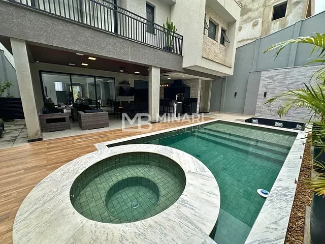 Casa 5 quartos e 7 banheiros, à venda, no bairro Cidade Tamboré em Santana de Parnaíba