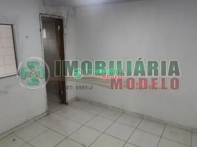 Casa 2 quartos e 1 banheiro, à venda, no bairro Nova Canarana em Canarana