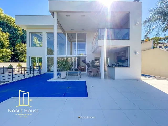 Casa 4 quartos e 6 banheiros, à venda, no bairro Marambaia em Vinhedo