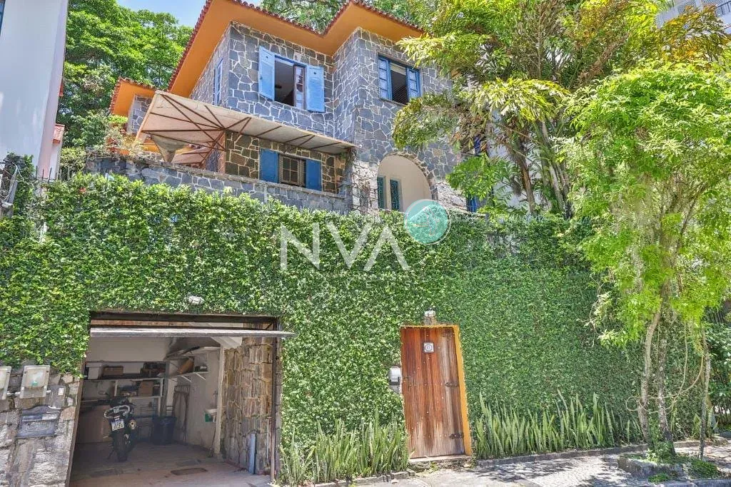 Casa, 7 quartos, 372 m² - Foto 1