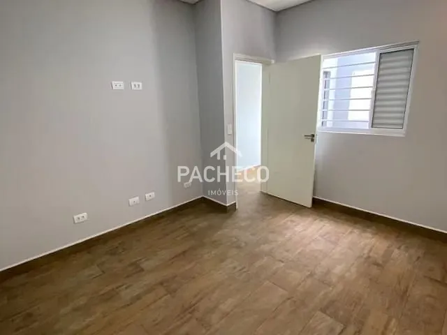 Casa com 150m² 3 quartos e 1 banheiro, à venda, no bairro Vila Mollon IV em Santa Bárbara D'Oeste