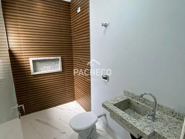 Casa com 150m² 3 quartos e 1 banheiro, à venda, no bairro Vila Mollon IV em Santa Bárbara D'Oeste